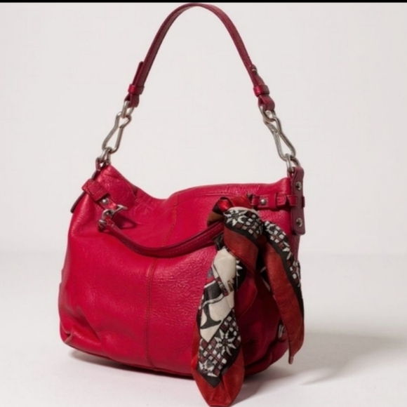 100% Italian Silk Elegant Red and Black Scarf -Small 67x67 cm - Picture 10 of 10